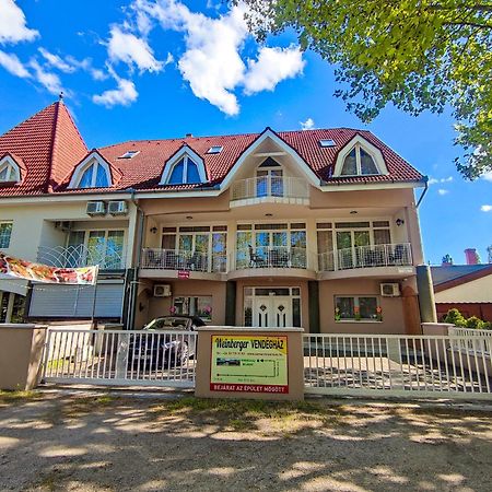 Weinberger Vendégház Zamárdi Exterior foto