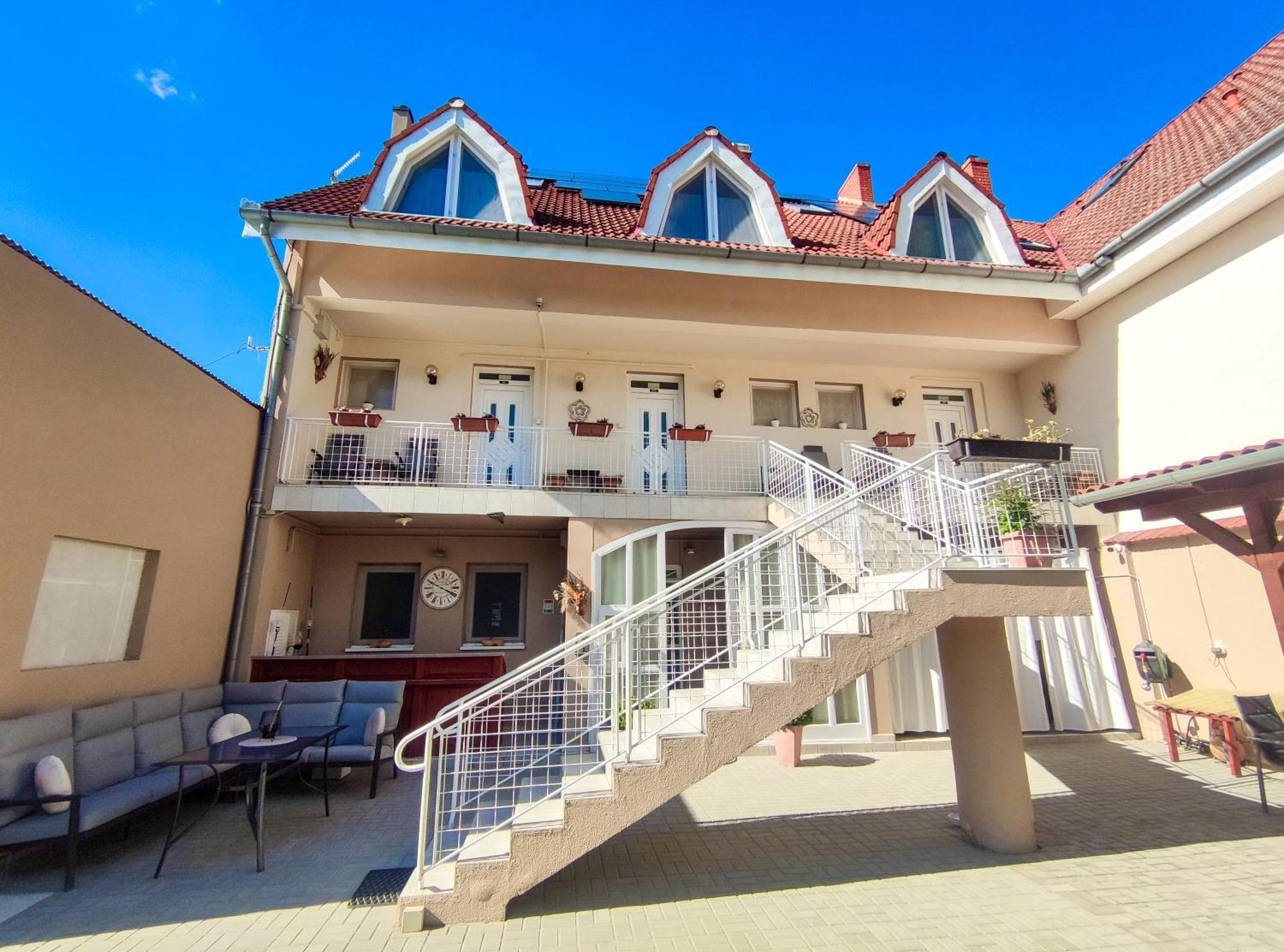 Weinberger Vendégház Zamárdi Exterior foto