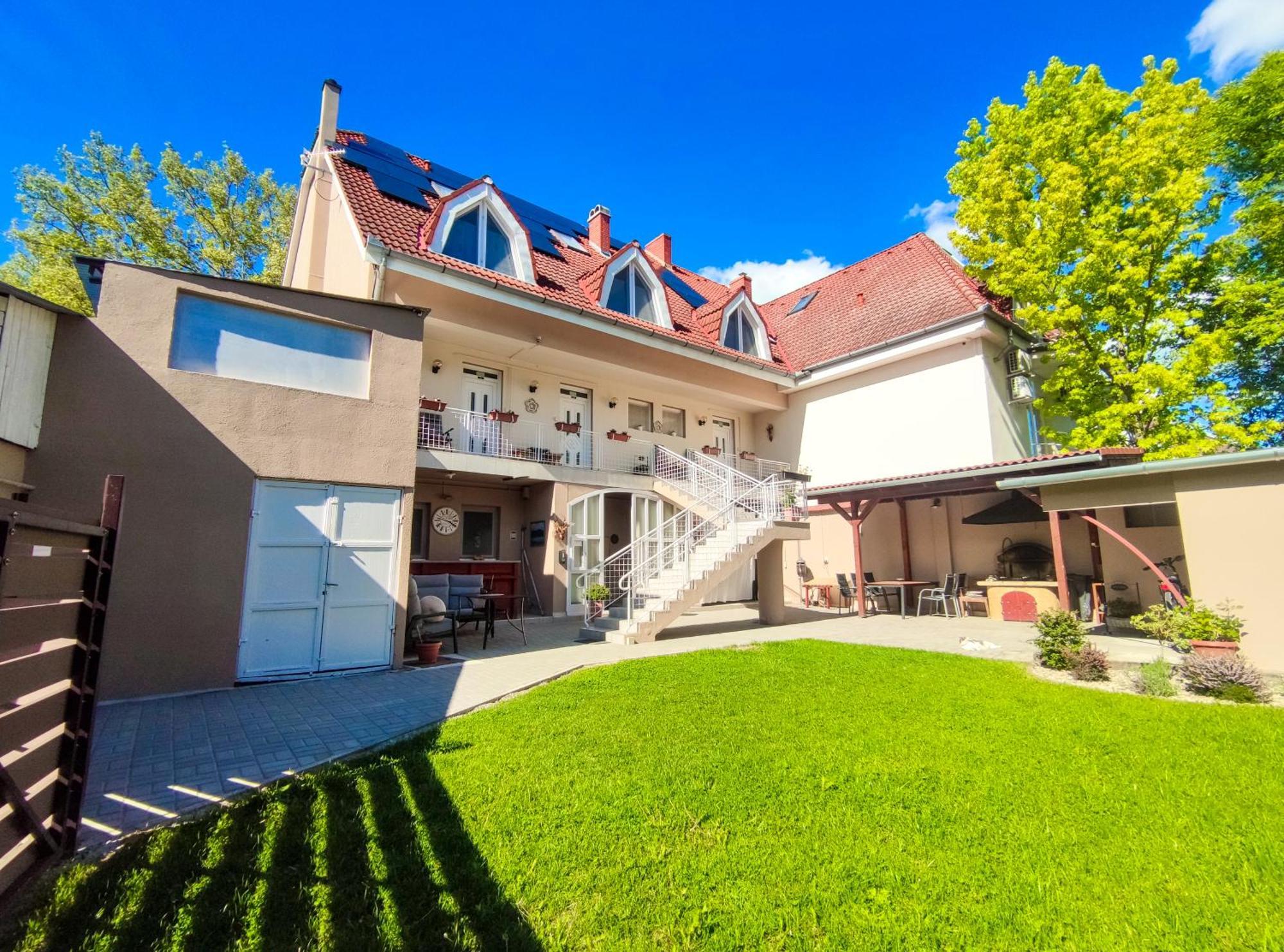 Weinberger Vendégház Zamárdi Exterior foto